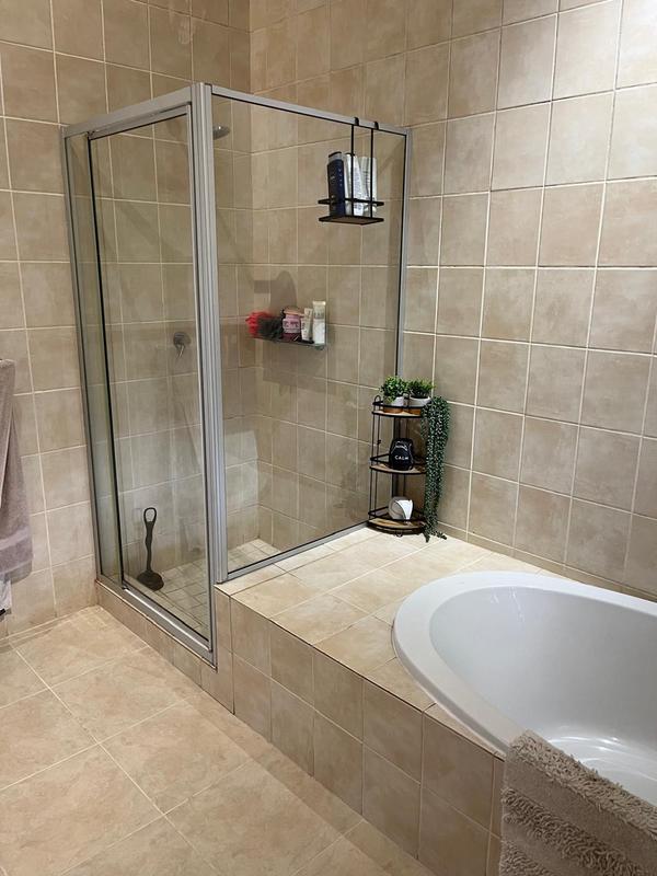 3 Bedroom Property for Sale in Douglasdale Gauteng