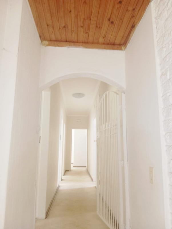 To Let 4 Bedroom Property for Rent in Morning Hill Gauteng