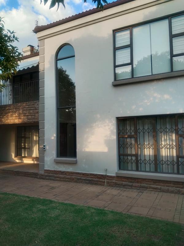 To Let 4 Bedroom Property for Rent in Sunnyridge Gauteng