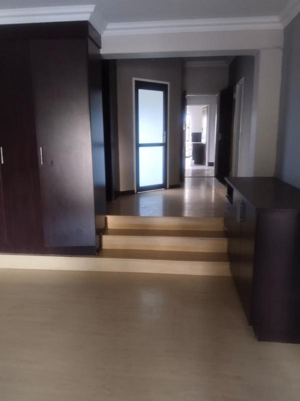 To Let 4 Bedroom Property for Rent in Sunnyridge Gauteng