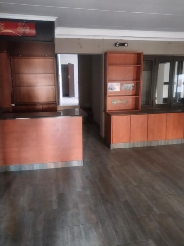To Let 4 Bedroom Property for Rent in Sunnyridge Gauteng