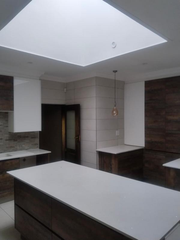 To Let 4 Bedroom Property for Rent in Sunnyridge Gauteng