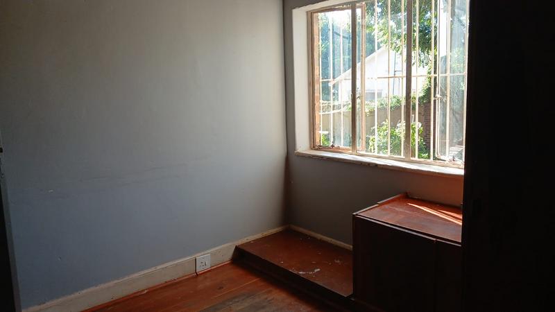 2 Bedroom Property for Sale in Bezuidenhout Valley Gauteng