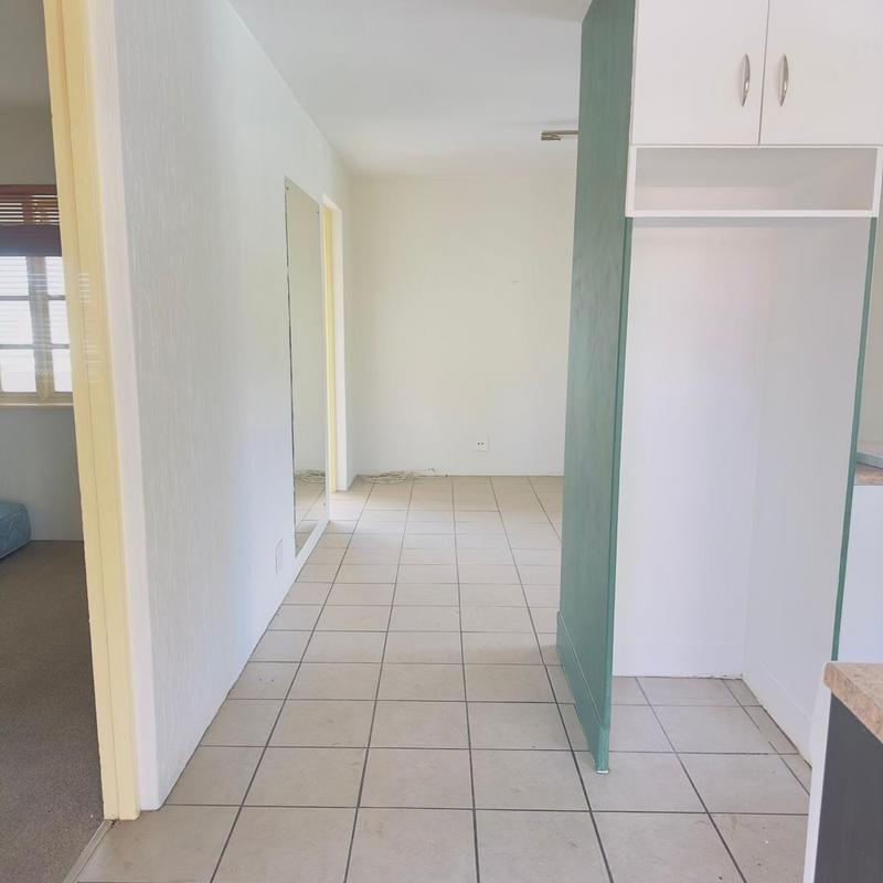 1 Bedroom Property for Sale in Kensington Gauteng