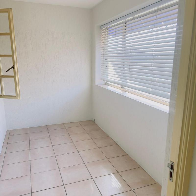 1 Bedroom Property for Sale in Kensington Gauteng