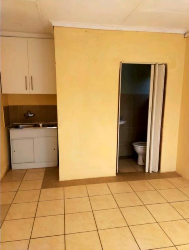 1 Bedroom Property for Sale in Naturena Gauteng