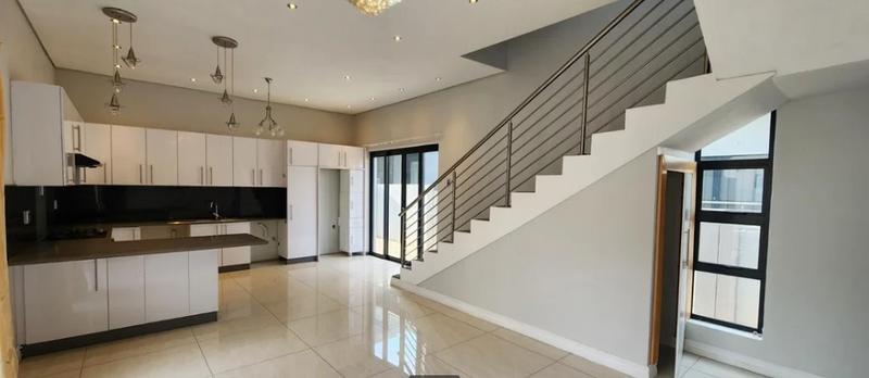 2 Bedroom Property for Sale in Waterfall Gauteng