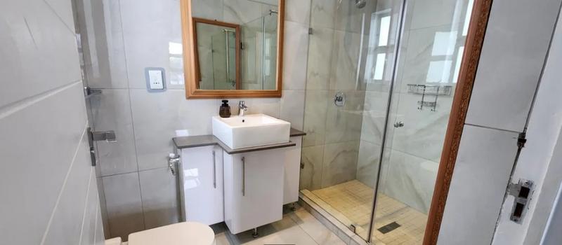 2 Bedroom Property for Sale in Waterfall Gauteng