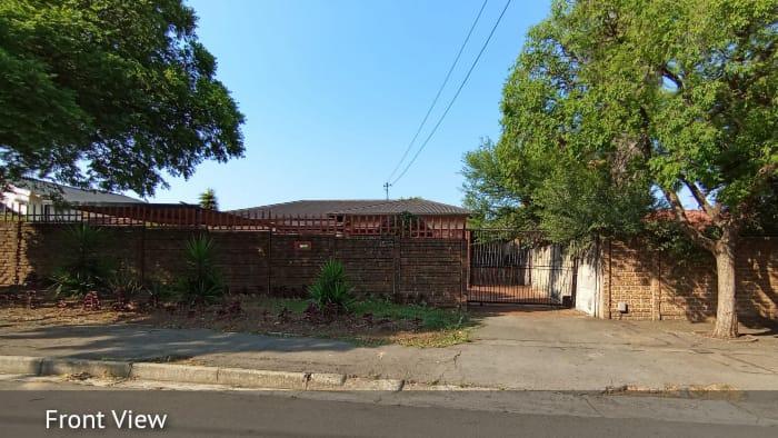 3 Bedroom Property for Sale in Homestead Gauteng
