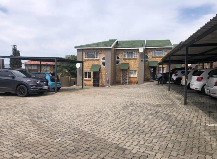 2 Bedroom Property for Sale in Primrose Hill Gauteng