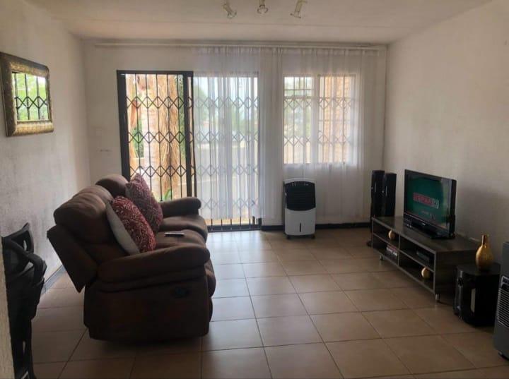 2 Bedroom Property for Sale in Primrose Hill Gauteng