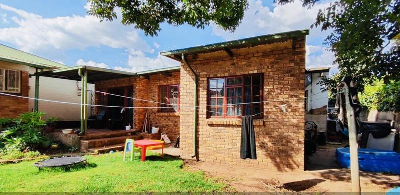 3 Bedroom Property for Sale in Primrose Hill Gauteng