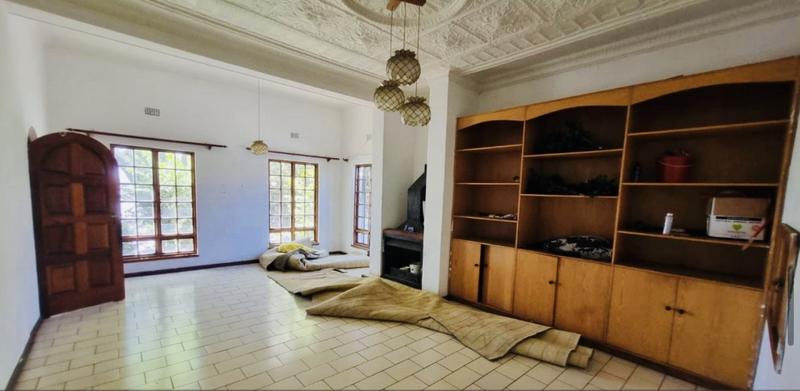 7 Bedroom Property for Sale in Kensington Gauteng