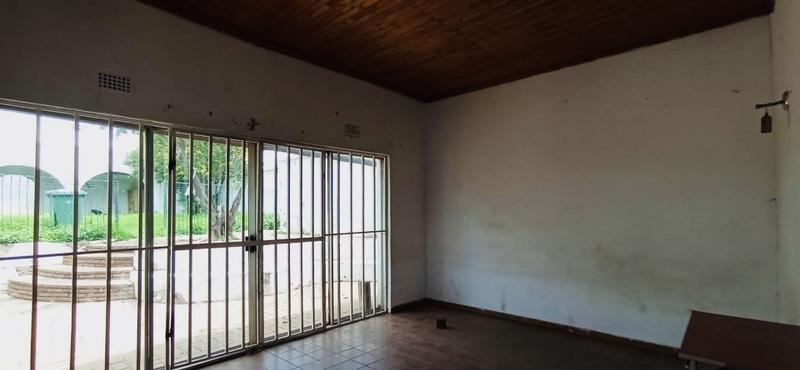 7 Bedroom Property for Sale in Kensington Gauteng