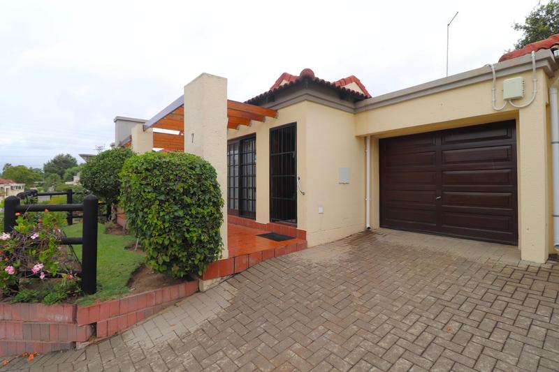 2 Bedroom Property for Sale in North Riding Gauteng