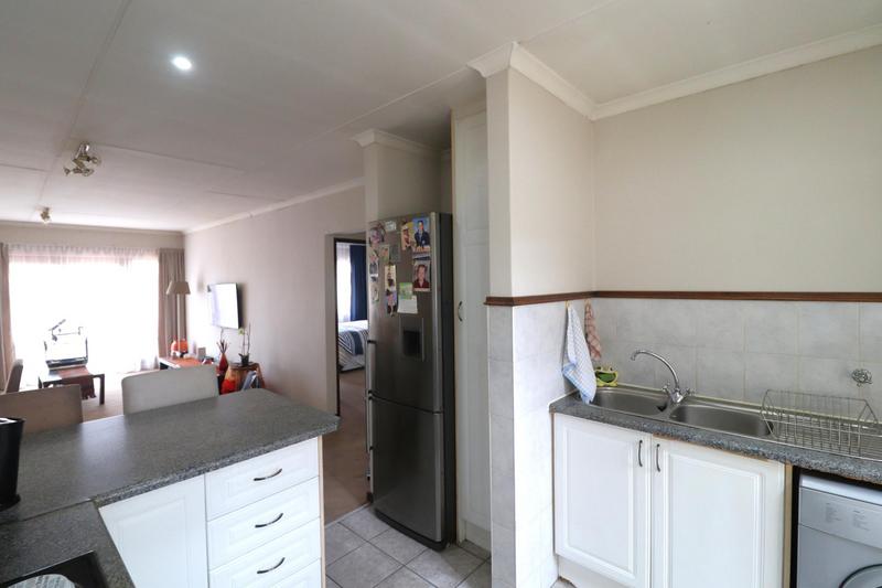 2 Bedroom Property for Sale in North Riding Gauteng