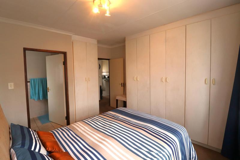 2 Bedroom Property for Sale in North Riding Gauteng