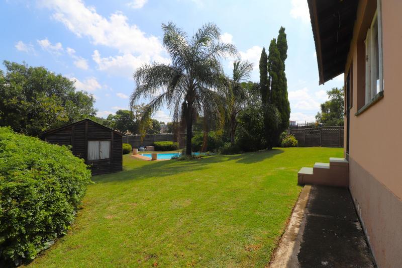 2 Bedroom Property for Sale in Sharonlea Gauteng