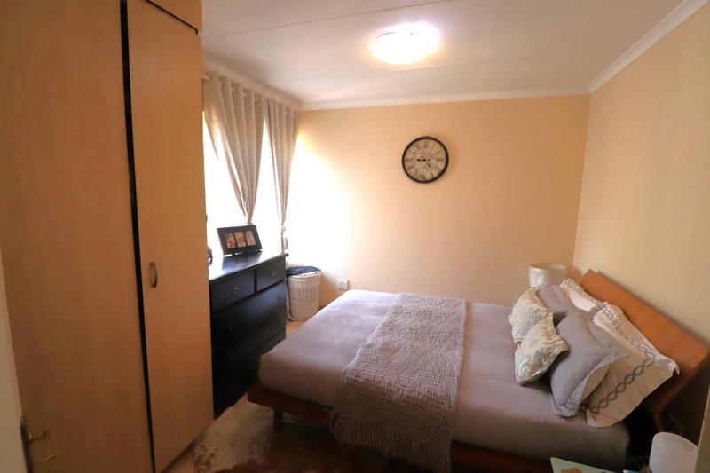 3 Bedroom Property for Sale in Waterford Estates Gauteng