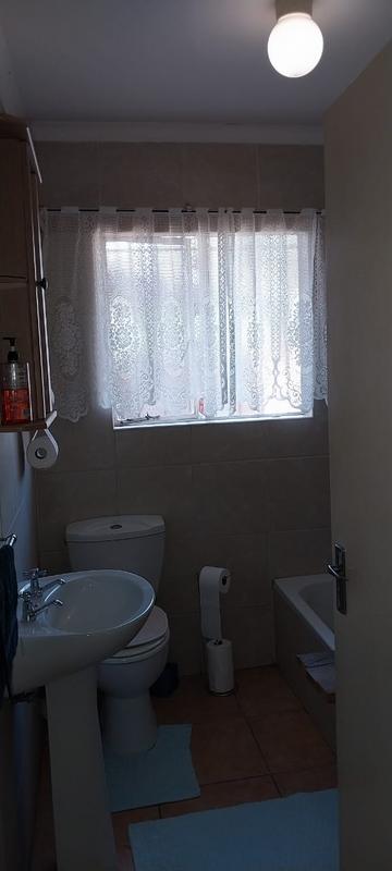 2 Bedroom Property for Sale in Bardene Gauteng