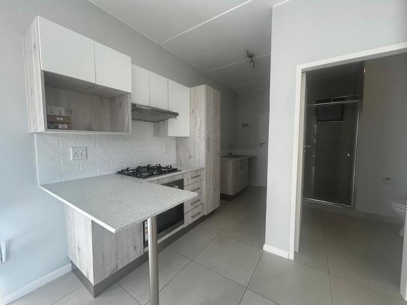 To Let 1 Bedroom Property for Rent in Halfway Gardens Gauteng
