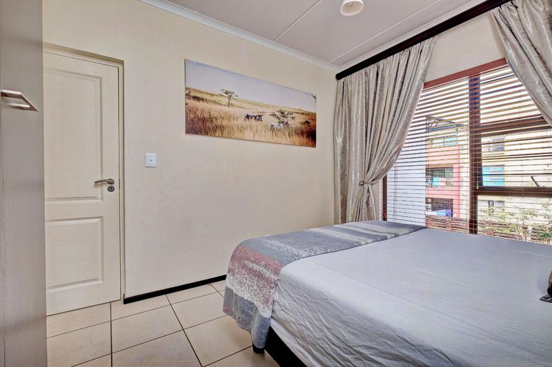2 Bedroom Property for Sale in Noordwyk Gauteng