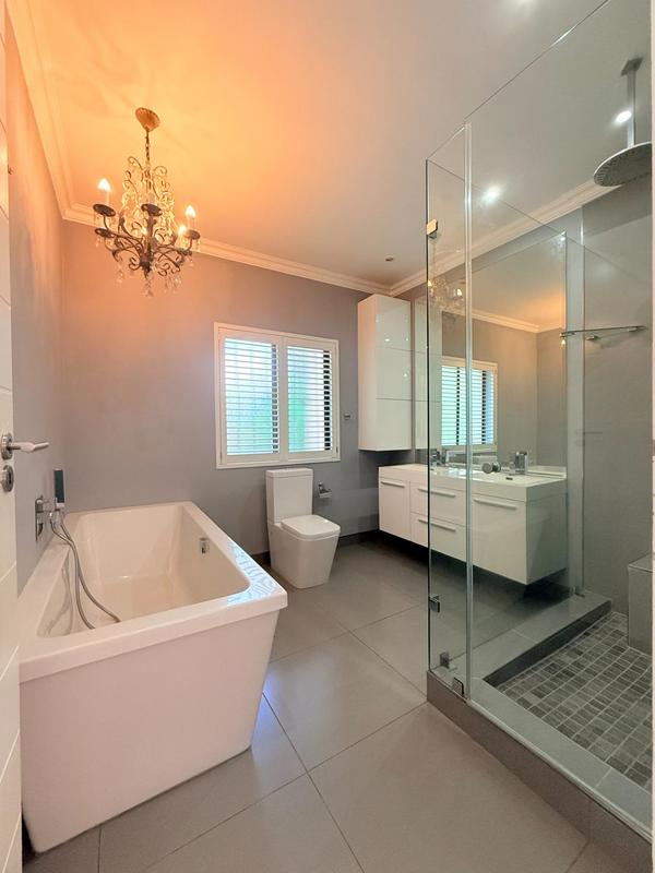 To Let 3 Bedroom Property for Rent in Sandown Gauteng