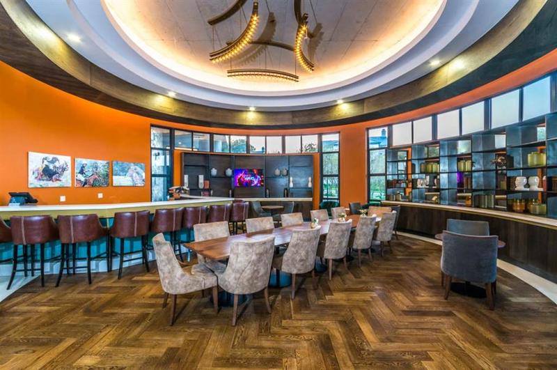 2 Bedroom Property for Sale in Waterfall Gauteng