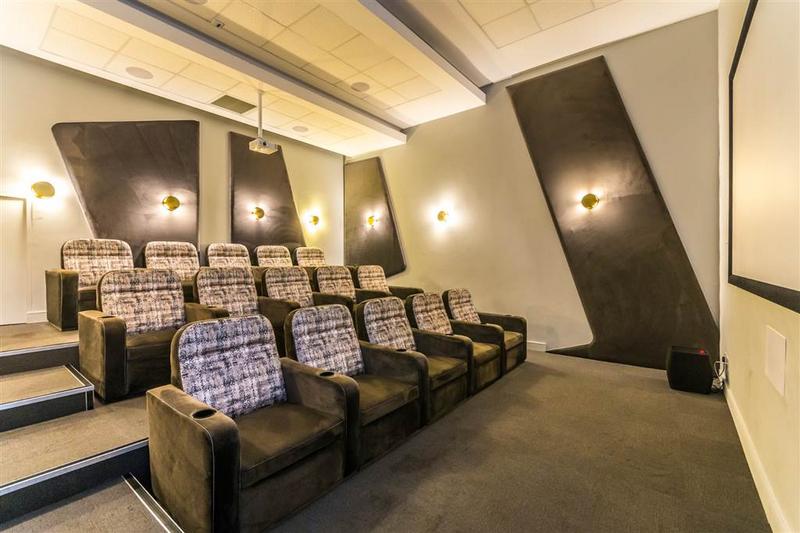 2 Bedroom Property for Sale in Waterfall Gauteng