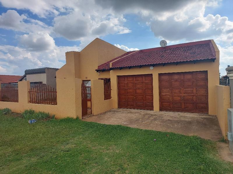2 Bedroom Property for Sale in Vosloorus Gauteng