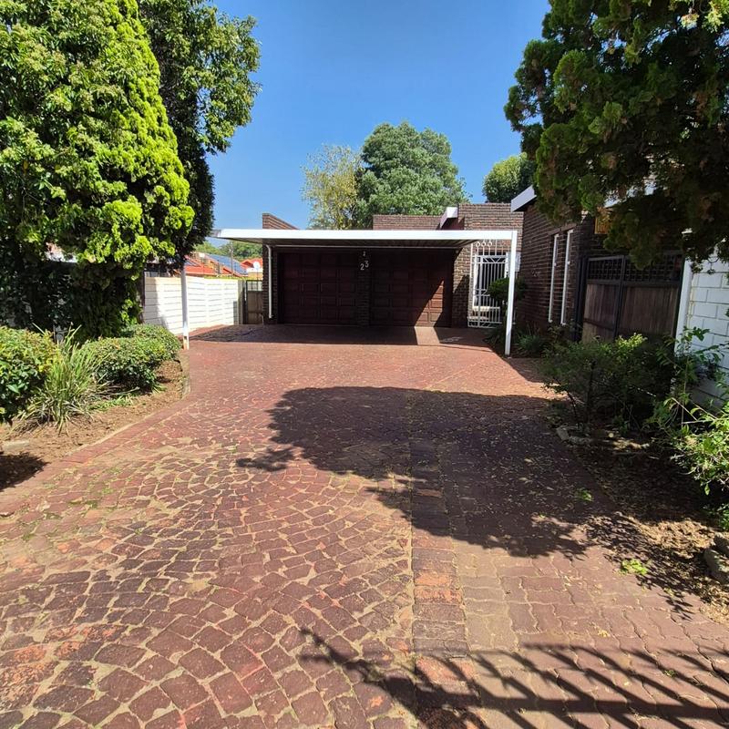 3 Bedroom Property for Sale in Sunward Park Gauteng