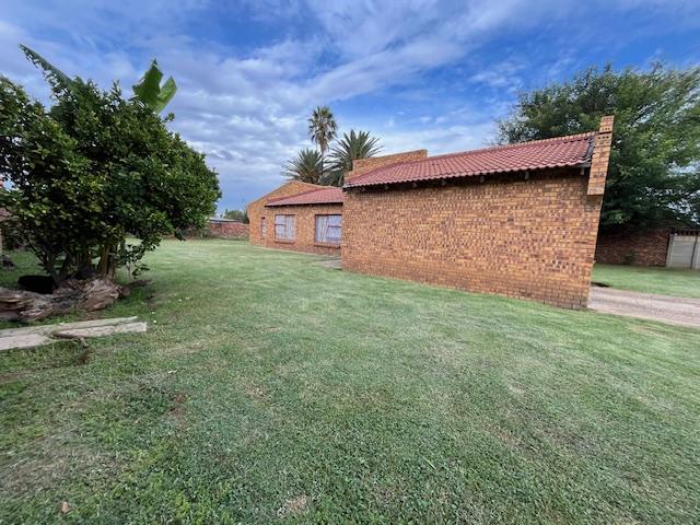 3 Bedroom Property for Sale in Windmill Park Gauteng