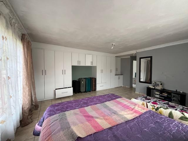 3 Bedroom Property for Sale in Windmill Park Gauteng