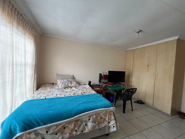 3 Bedroom Property for Sale in Windmill Park Gauteng