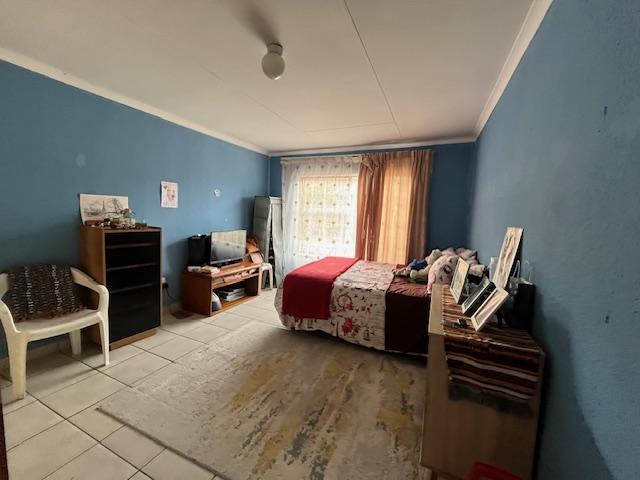 3 Bedroom Property for Sale in Windmill Park Gauteng