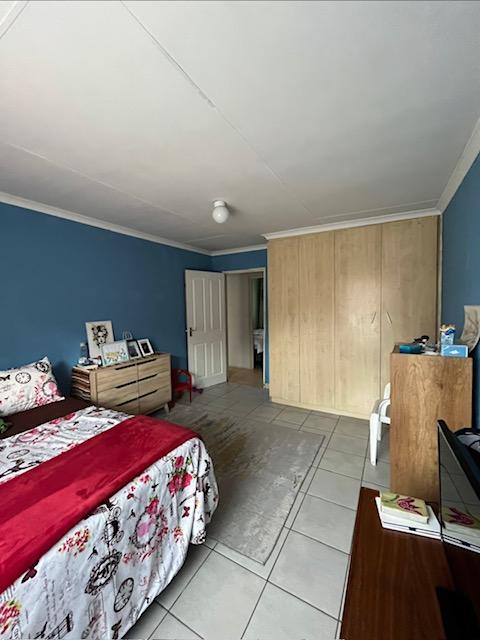 3 Bedroom Property for Sale in Windmill Park Gauteng