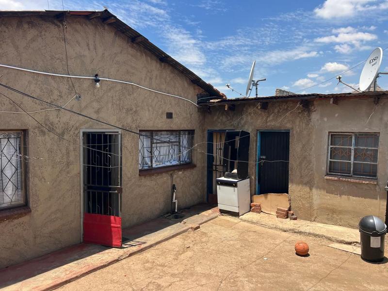 4 Bedroom Property for Sale in Ncala Gauteng