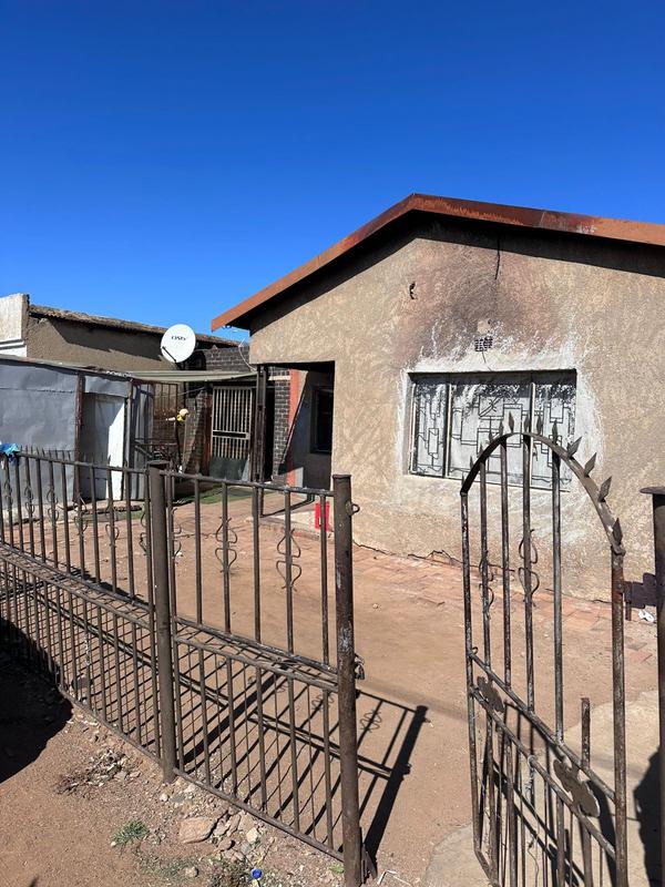 4 Bedroom Property for Sale in Ncala Gauteng