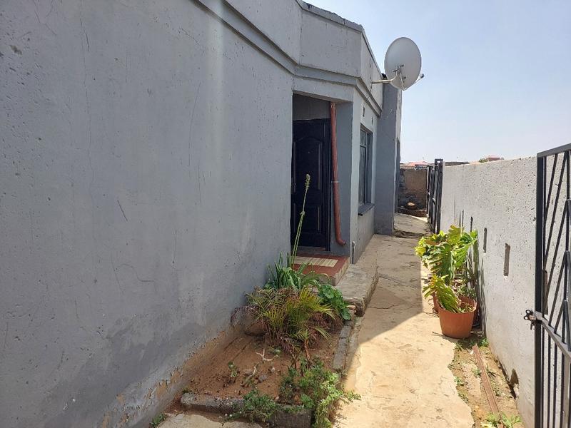 3 Bedroom Property for Sale in Siluma View Gauteng