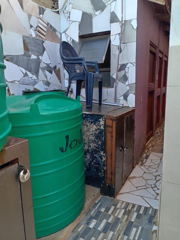 10 Bedroom Property for Sale in Protea Glen Gauteng