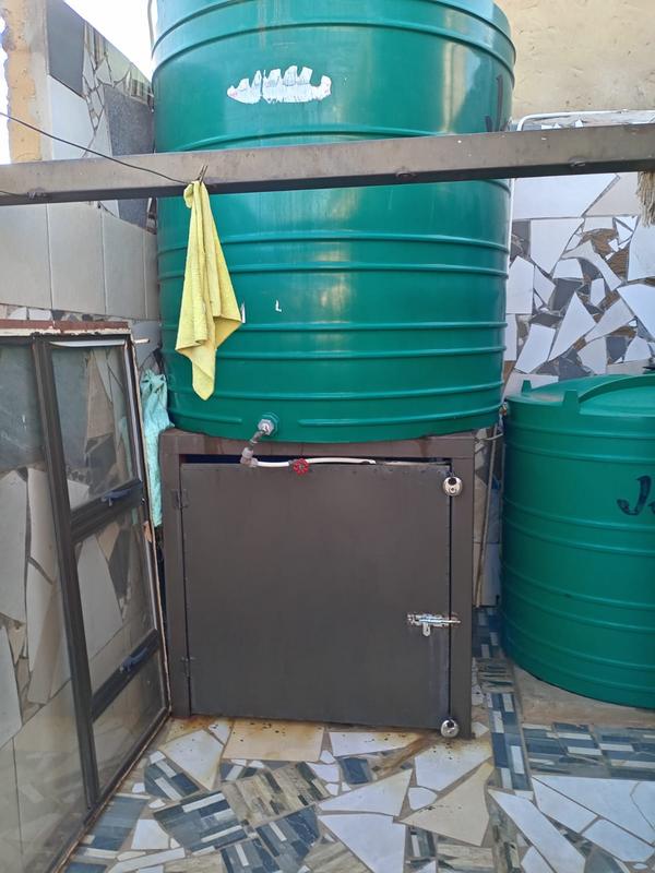 10 Bedroom Property for Sale in Protea Glen Gauteng