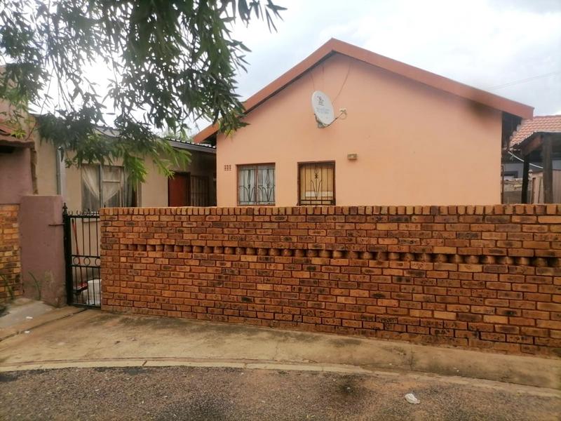 2 Bedroom Property for Sale in Elspark Gauteng