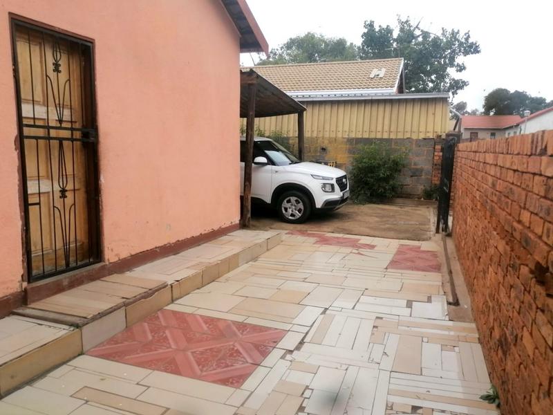 2 Bedroom Property for Sale in Elspark Gauteng