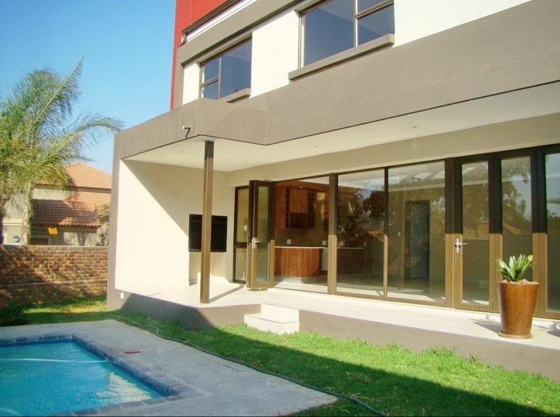 4 Bedroom Property for Sale in Alphen Park Gauteng