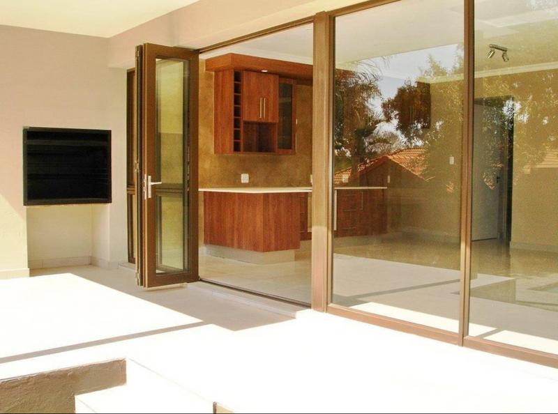 4 Bedroom Property for Sale in Alphen Park Gauteng