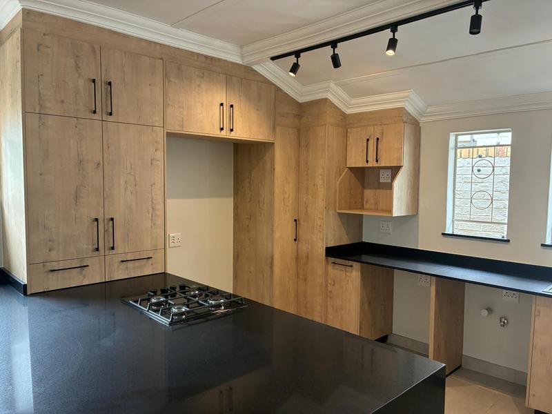 To Let 3 Bedroom Property for Rent in Waterkloof A H Gauteng