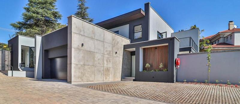 3 Bedroom Property for Sale in Waterkloof A H Gauteng