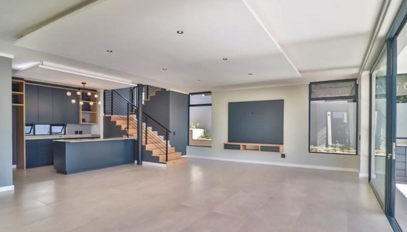 3 Bedroom Property for Sale in Waterkloof A H Gauteng