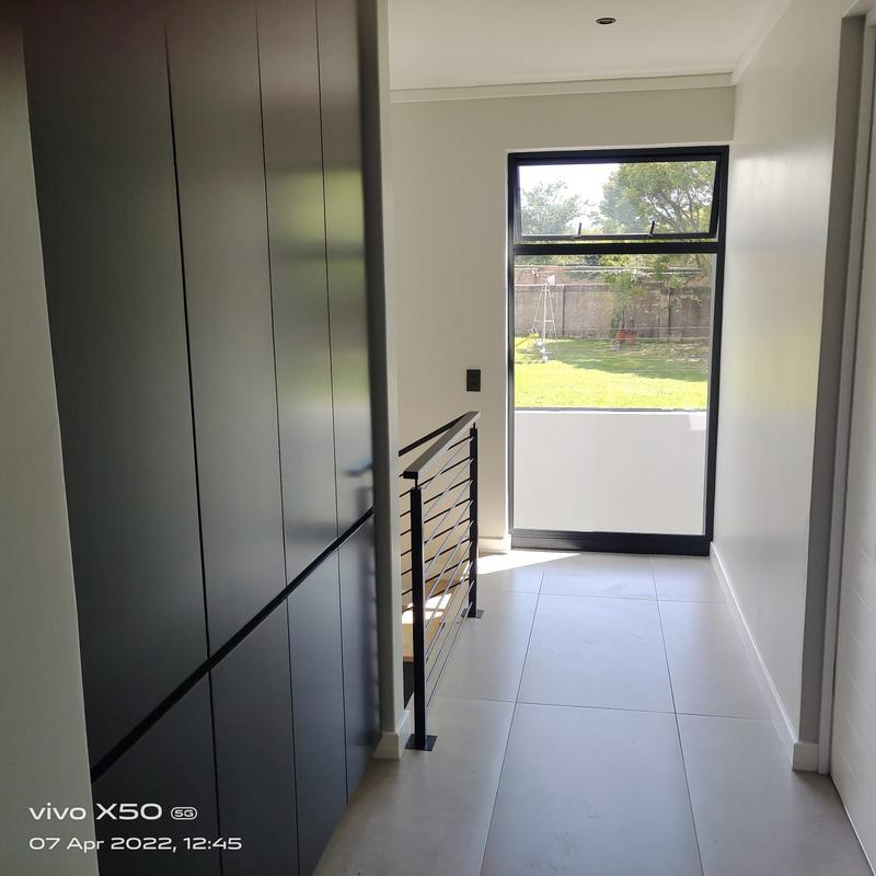 3 Bedroom Property for Sale in Waterkloof A H Gauteng