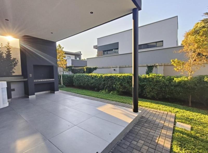 3 Bedroom Property for Sale in Waterkloof A H Gauteng